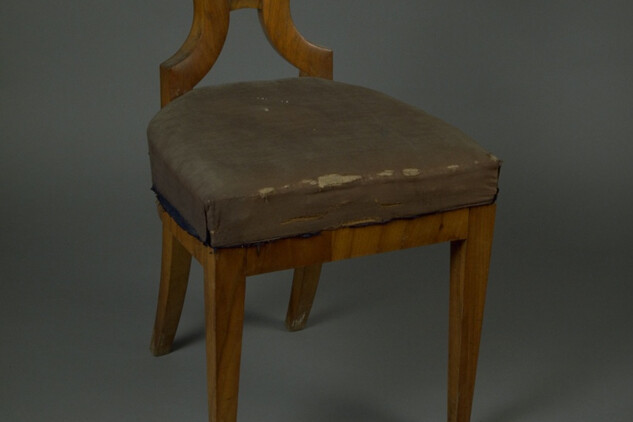 Židle, biedermeier, kolem roku 1830, Mobiliární fond kláštera Plasy, inv. č. PY01780